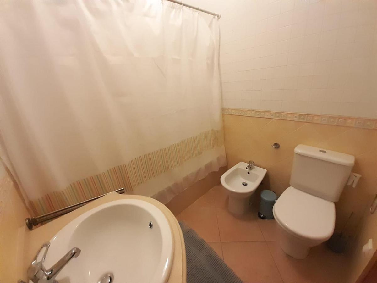 Apartamento Alfarrobeira Mar Quarteira Exterior foto
